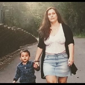 Meet your Posher, Afete